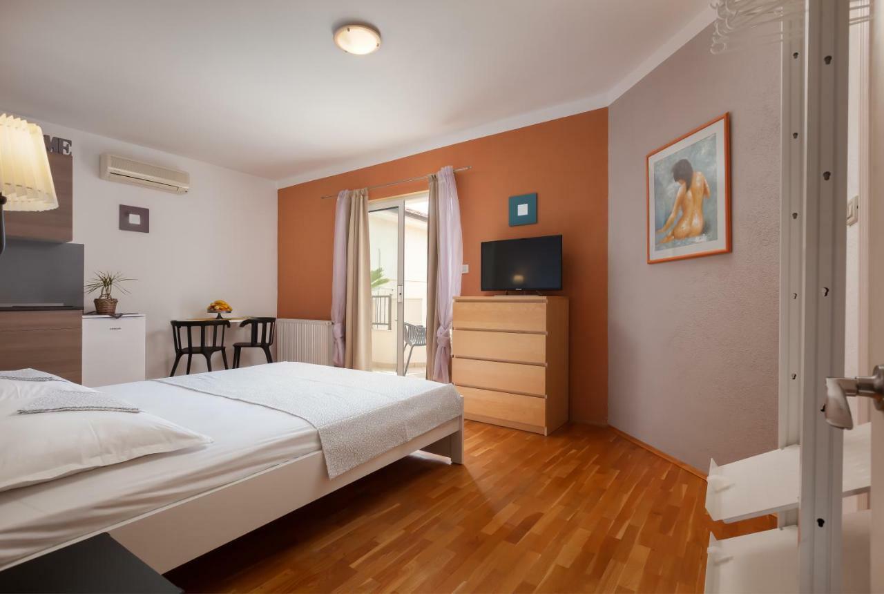 Appartement Waterfront Roko à Podgora Extérieur photo